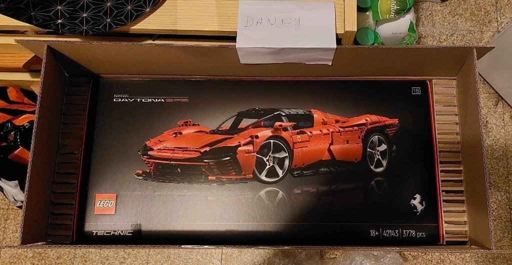 LEGO 42143 Ferrari Daytona SP 3 (S), Neuf, Enlèvement ou Envoi, Lego, Ensemble complet