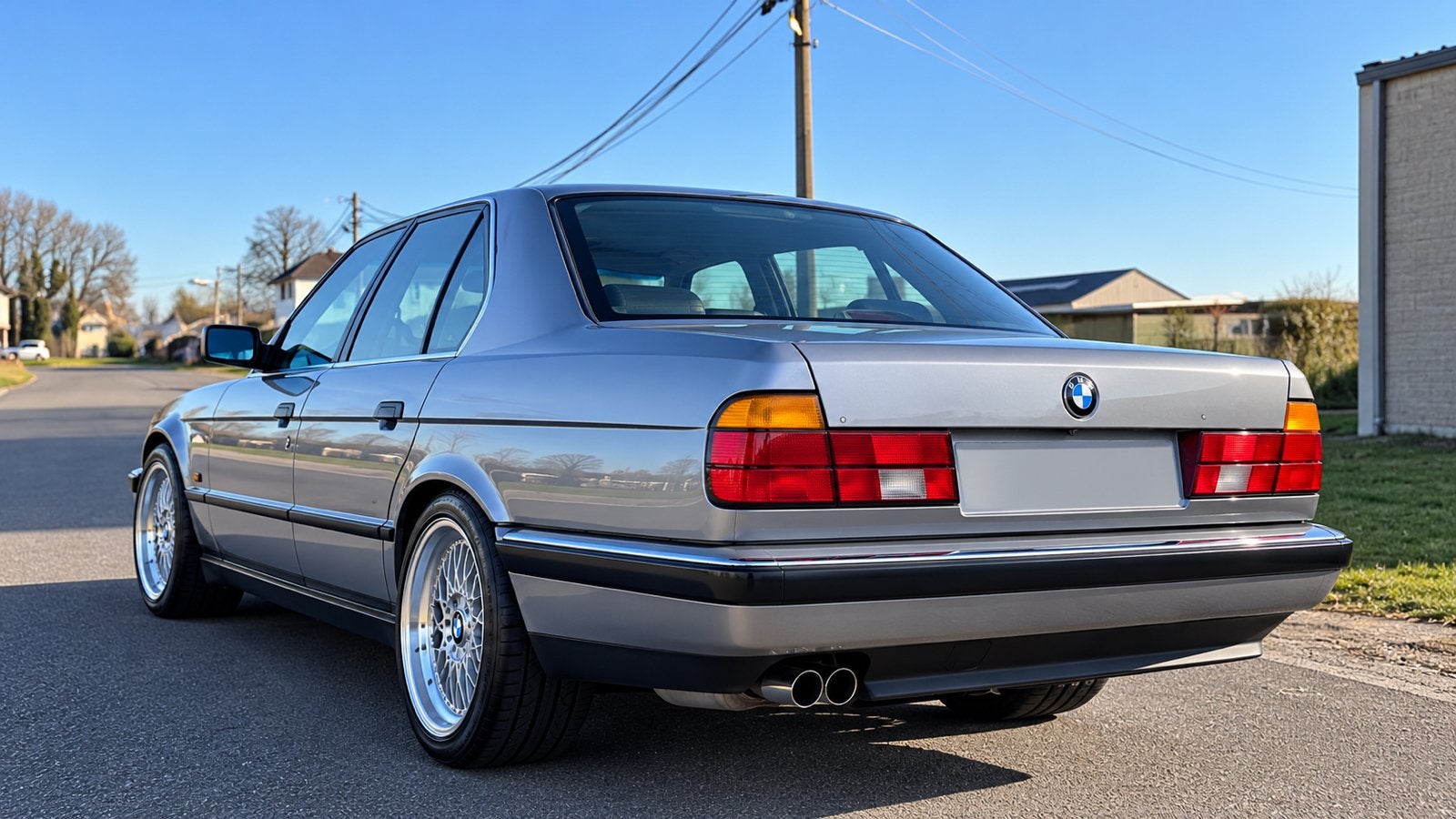 Bmw 735i benzine automaat gekeurd voor verkoop oldtimer, foto 2