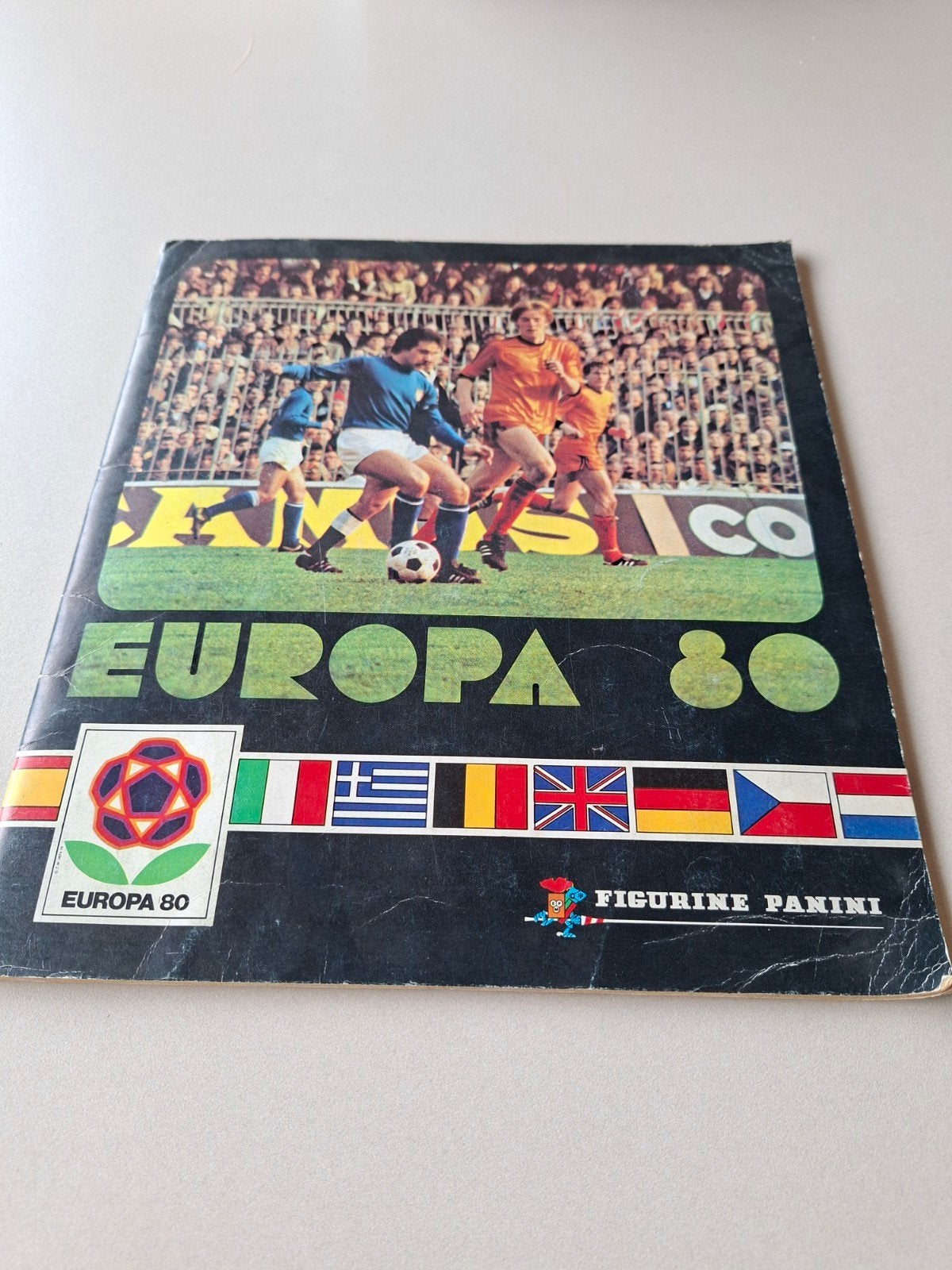 Livre de panini EURO 80 PLUS DE LA MOITIÉ PLEIN, Collections, Enlèvement