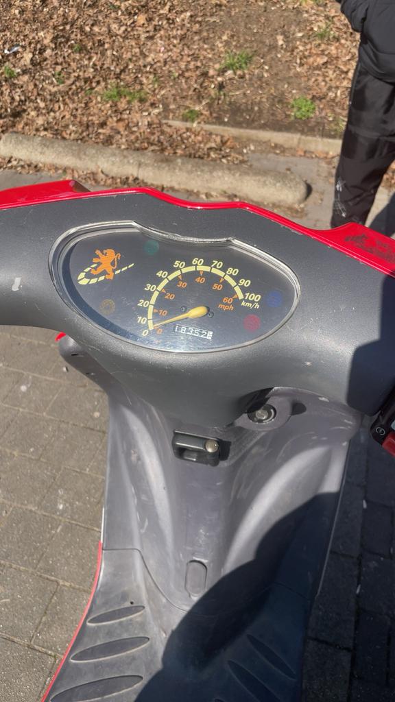 Vivacity 50cc(zonder 123), Fietsen en Brommers, Ophalen of Verzenden, Gebruikt