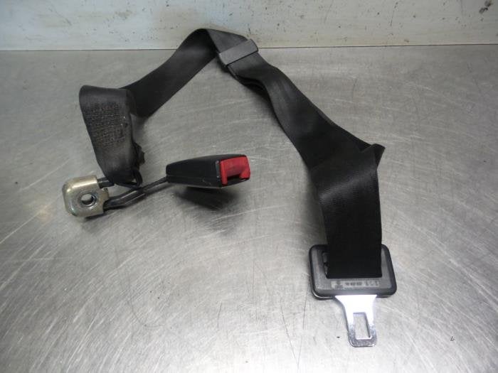 Ceinture de sécurité arrière centre d'un Audi A3 (A3 96-), -, 3 mois de garantie, Audi, Utilisé