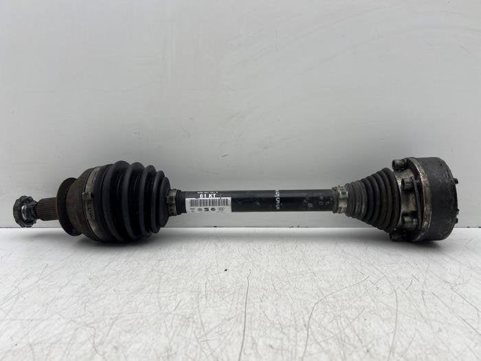 Arbre de transmission avant gauche d'un Audi A1, -, 3 mois de garantie, Audi, Utilisé