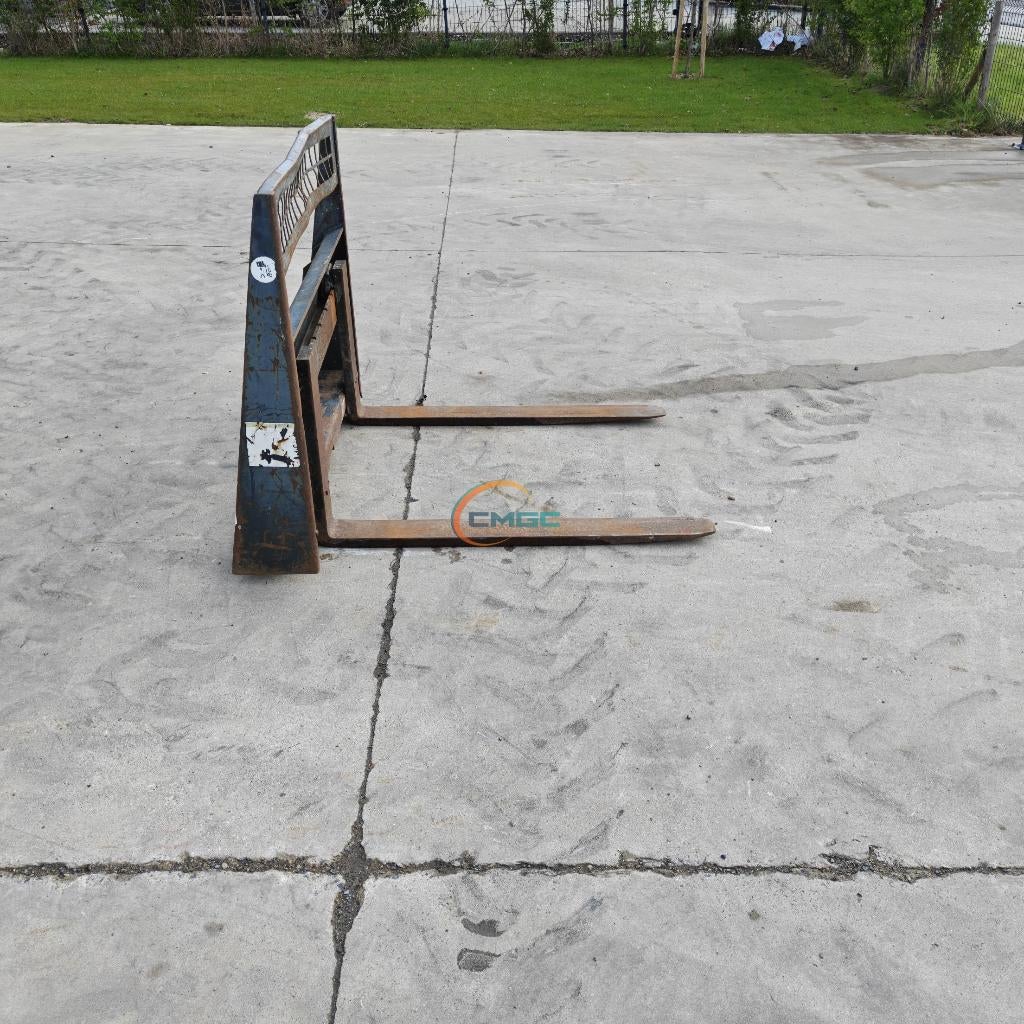 Tablier Chargeur Bobcat - 2005 - 96kg - MA1138, Enlèvement