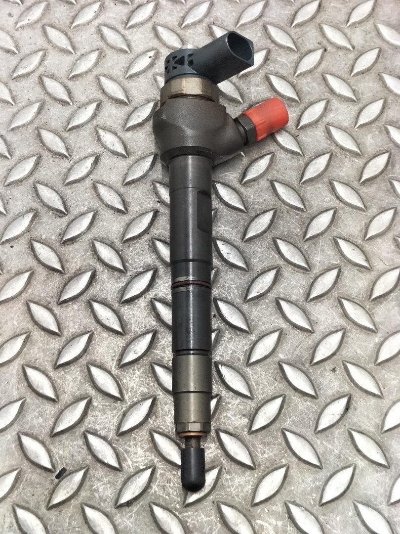 VOLKSWAGEN GOLF BRANDSTOF INJECTOR / VERSTUIVER 04L130277AJ, Auto-onderdelen, Ophalen of Verzenden, Gebruikt, ARN erkend