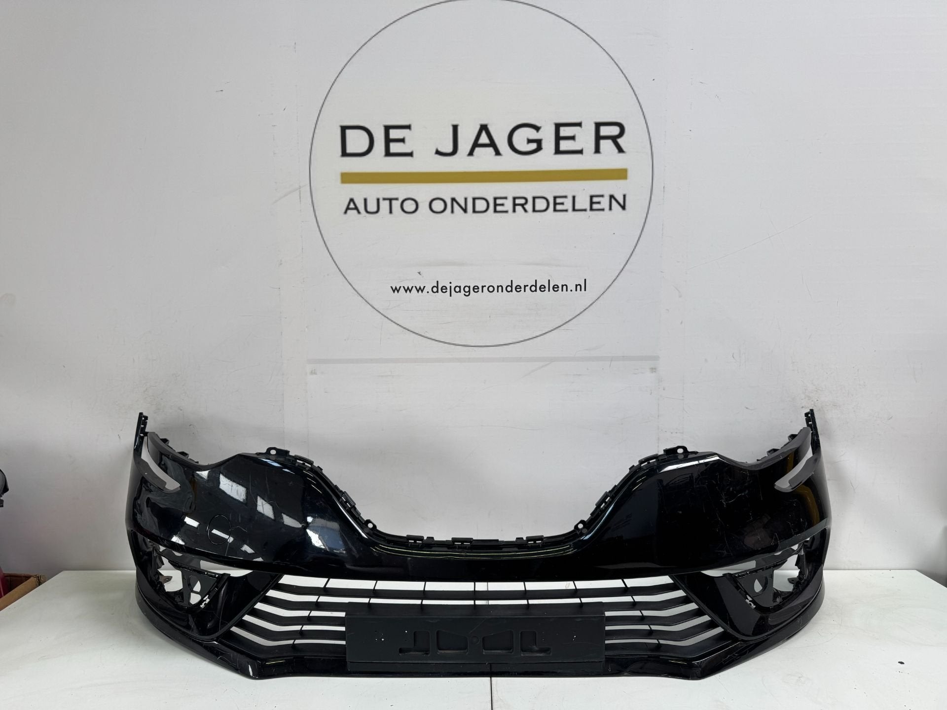 RENAULT GRAND SCENIC IV VOORBUMPER BUMPER 4 PDC 620224328R, Renault Group, Gebruikt, Contact.group@renault.com, Bumper