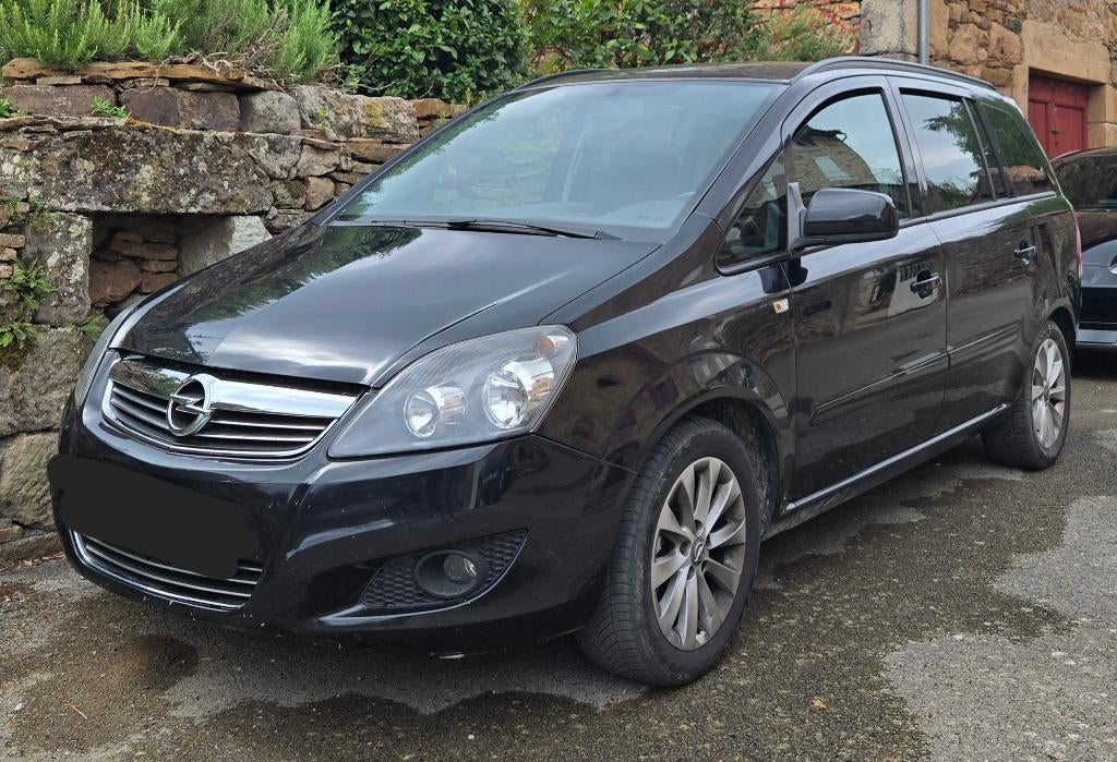 Opel Zafira 7 places 2014. Grand coffre. Bien entretenue, Autos, Achat, 7 places, Boîte manuelle, Noir
