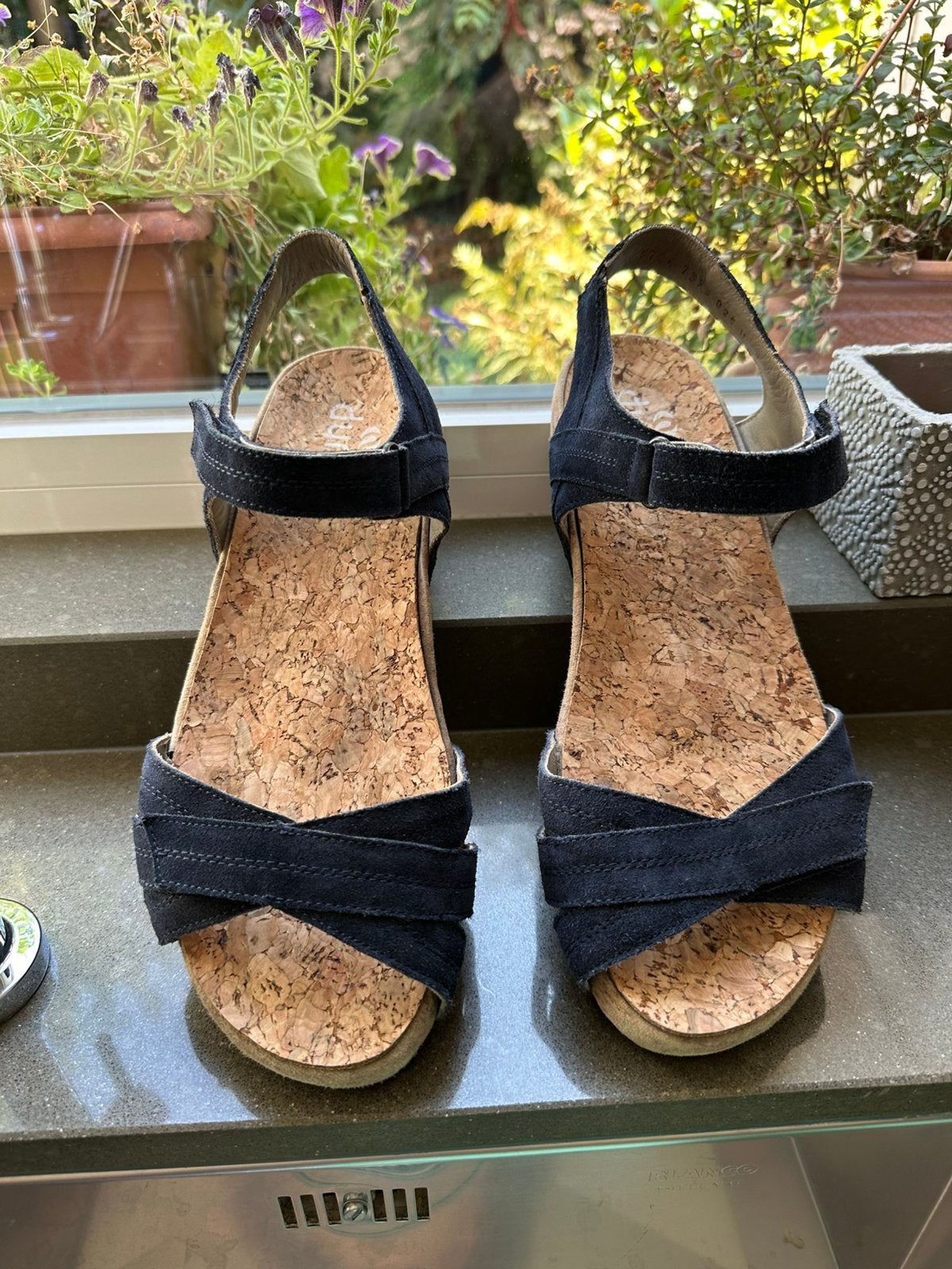 DUREA , lederen ssndalen met sleehak, maat 8 (41/42), Kleding | Dames, Blauw, Zo goed als nieuw, Sandalen of Muiltjes, Ophalen of Verzenden