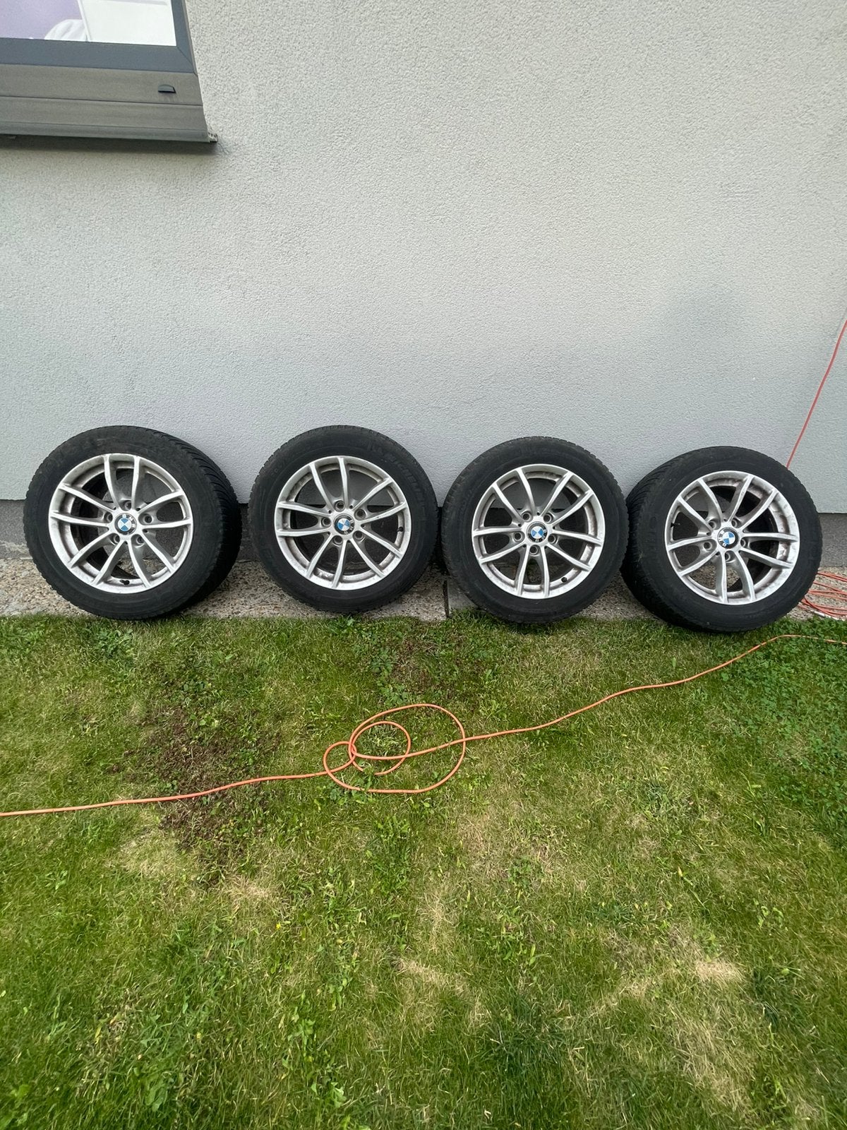Bmw velgen en banden 205/55, Ophalen, Band(en)