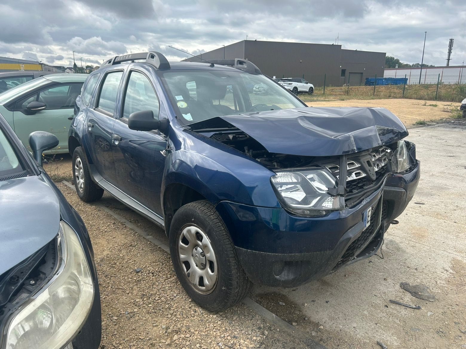 DACIA DUSTER 1.5 DCI 08/2017 132000KM VOORSCHOKAIRBAGS OK, Auto's, Dacia, Voorwielaandrijving, Stof, 4 cilinders, Duster