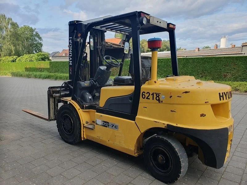 Hyundai 45DS.7E 7 ton 45DS.7E (année de construction 2012), Articles professionnels, Machines & Construction | Chariots élévateurs & Transport interne