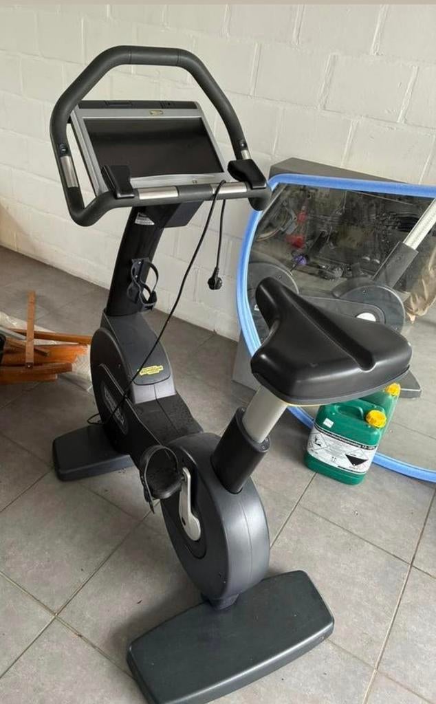 Technogym professionele Hometrainer, Sport en Fitness, Ophalen
