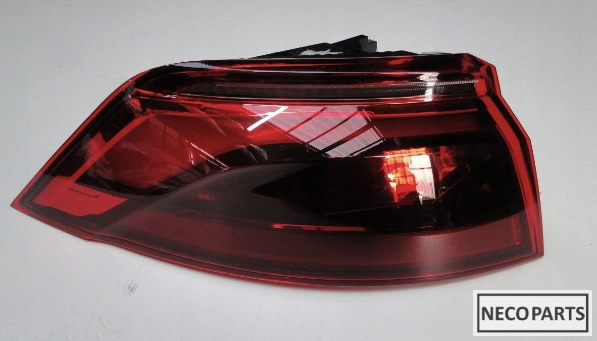 AUDI Q8 4M LED ACHTERLICHT 4M8945069AA ORIGINEEL, -, Audi, Utilisé, -