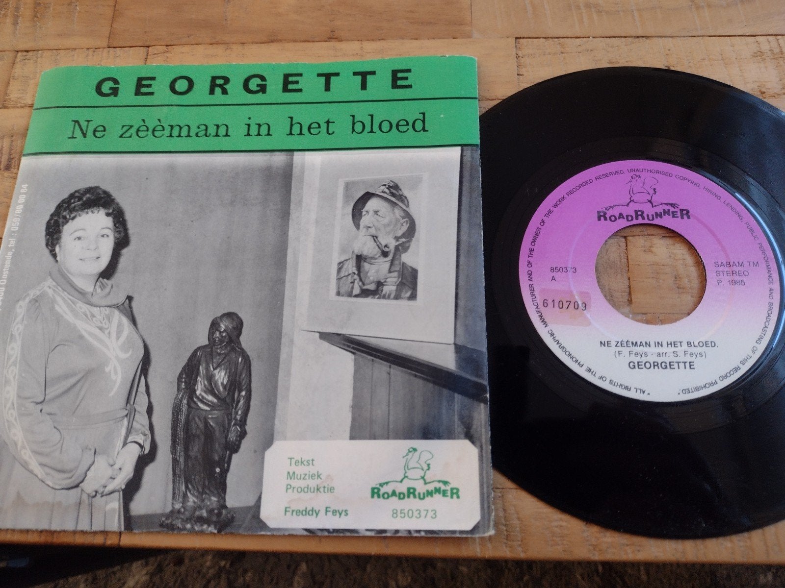 single: GEORGETTE: NE ZEEMAN IN HET BLOED (OOSTENDE), Gebruikt, 7 inch, Ophalen of Verzenden, Beschermende buitenhoes