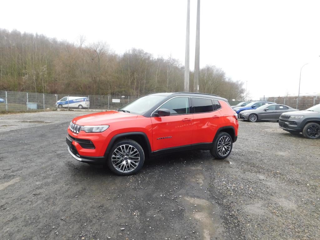 Jeep Compass 4Xe, 1332 cm³, 1250 kg, Noir, Compass