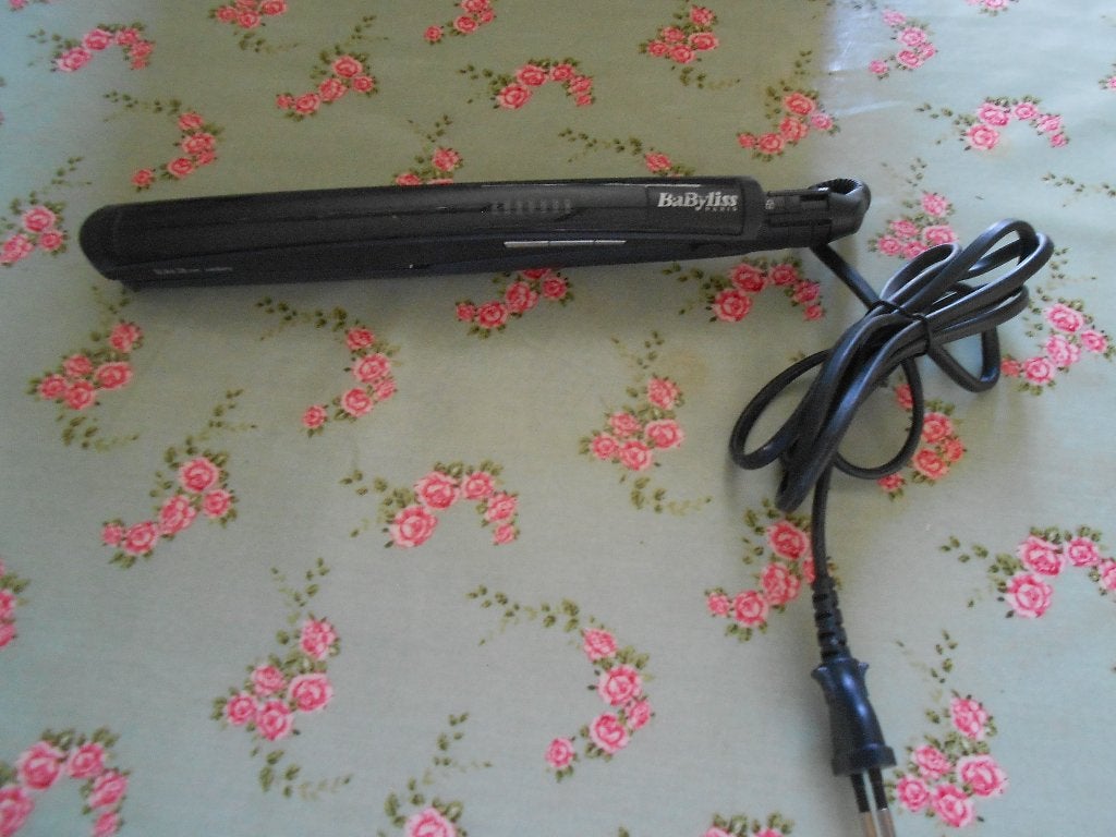 stijltang Babyliss Slim 28 mm wet and dry, Bijoux, Sacs & Beauté, Beauté | Soins des cheveux, Enlèvement ou Envoi