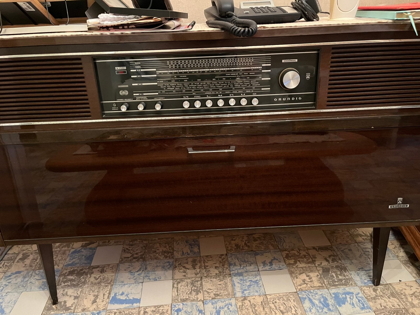 Mobilier radio, Antiquités & Art, Enlèvement