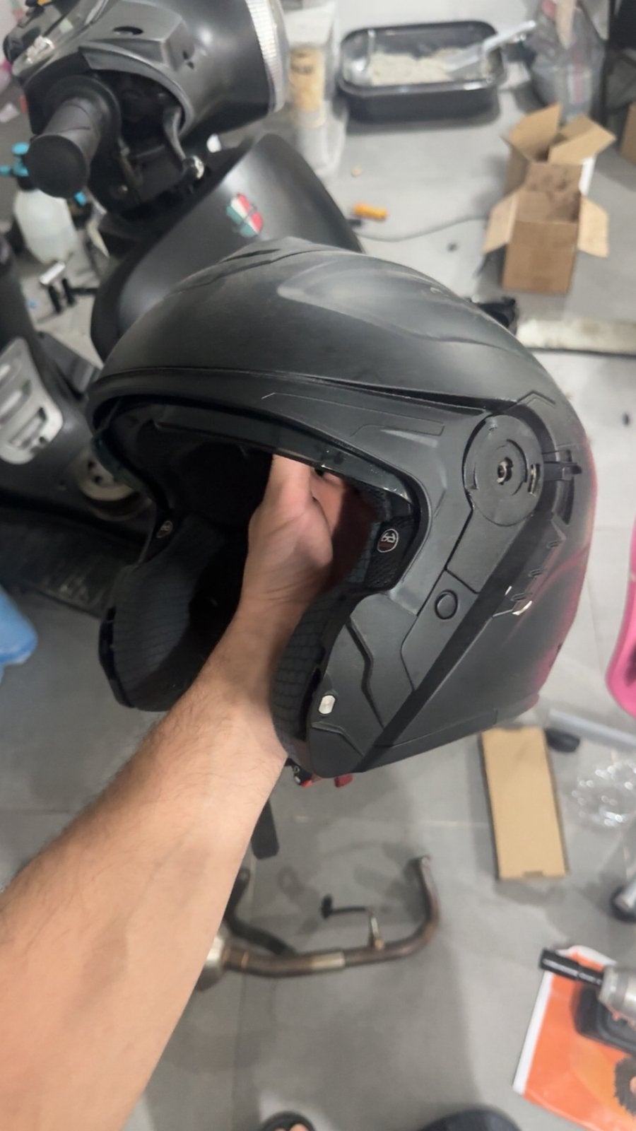 Scooter helm maat L, Fietsen en Brommers, Ophalen, Zo goed als nieuw