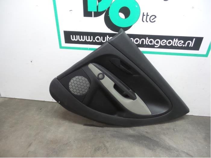 Revêtement portière 4portes arrière droite d'un Fiat Punt, -, Utilisé, Fiat, -
