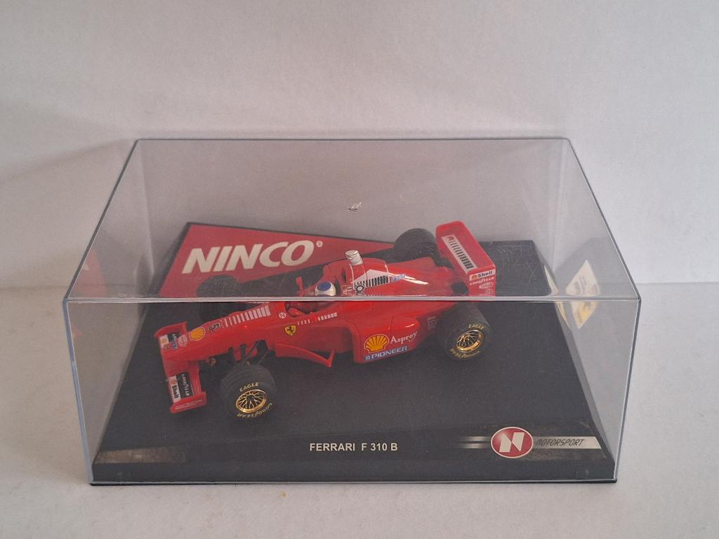 Ninco Ferrari F310B NR British Driver 50163, Kinderen en Baby's, Speelgoed | Racebanen, Overige merken, Racebaan, Nieuw, Ophalen of Verzenden