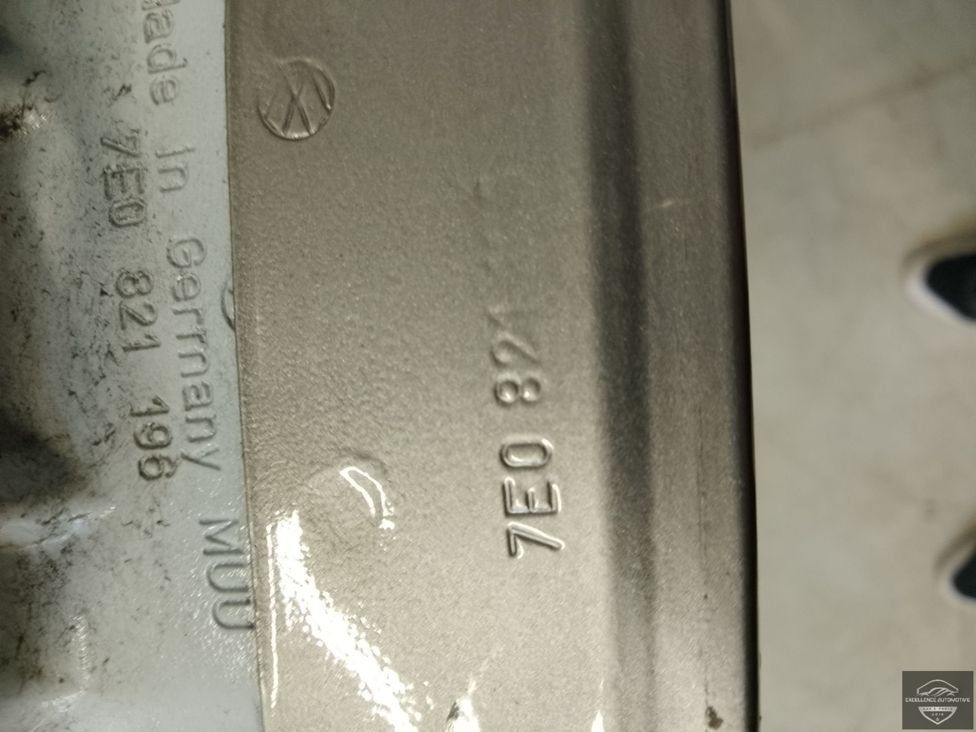 VW Transporter T6 2015-2019 Zijscherm Spatbord Scherm Rechts, Gebruikt, Volkswagen, Volkswagen AG, Rechts