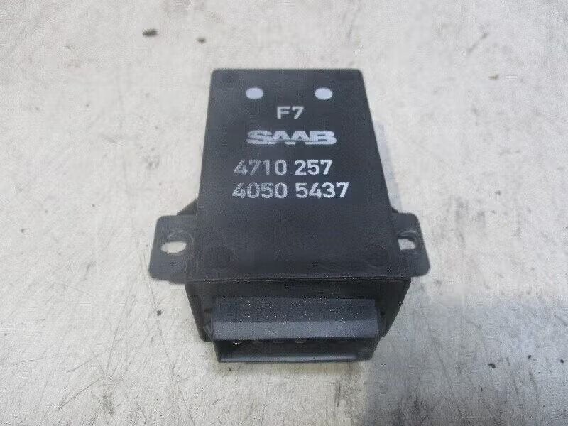 COMPUTER Saab 900 II (01-1993/02-1998) (4710-357), Saab-de-info@saabgroup.com, Gebruikt, Ophalen of Verzenden, Saab Deutschland GmbH