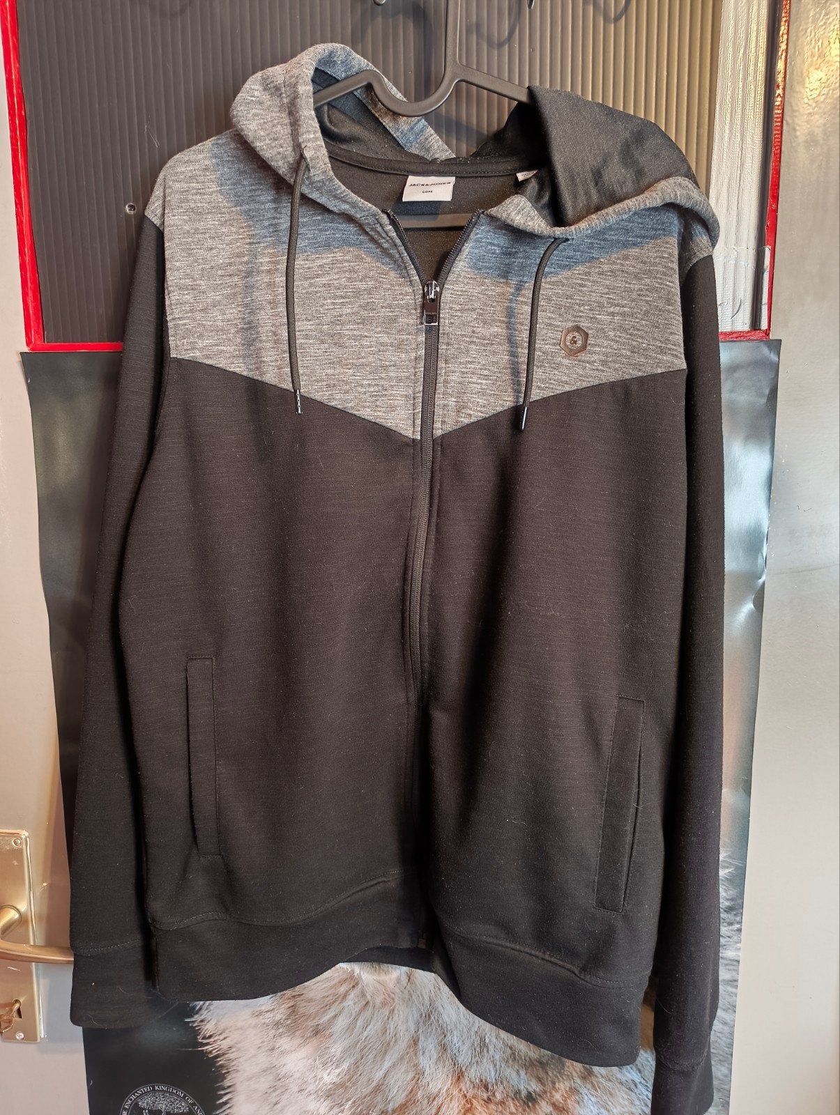 Pull jack et jones tailleS/M comme neuf, Kleding | Heren, Truien en Vesten, Ophalen