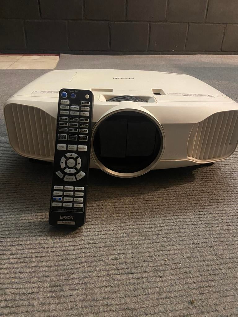 Epson eh-tw7200, Enlèvement, Comme neuf