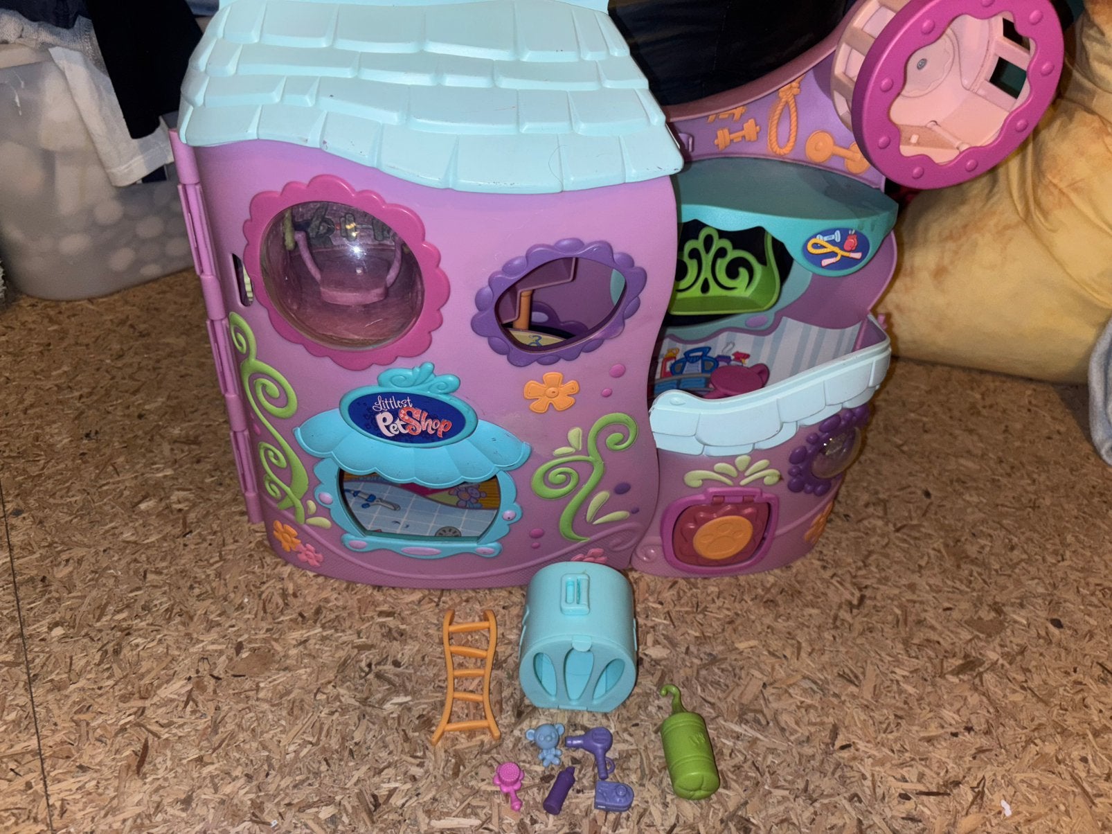 Le centre sportif LPS (Littlest Pet Shop), Enlèvement ou Envoi, Comme neuf