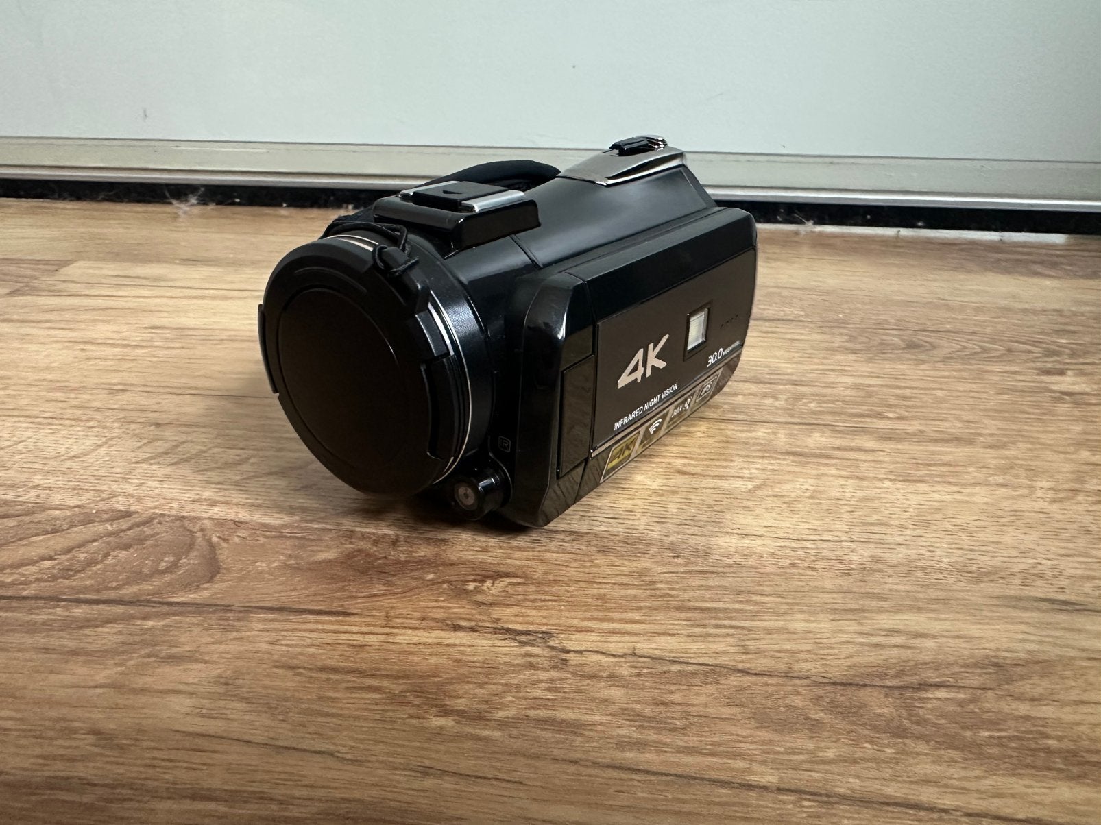 4K camera met benodigdheden, Ophalen, Zo goed als nieuw