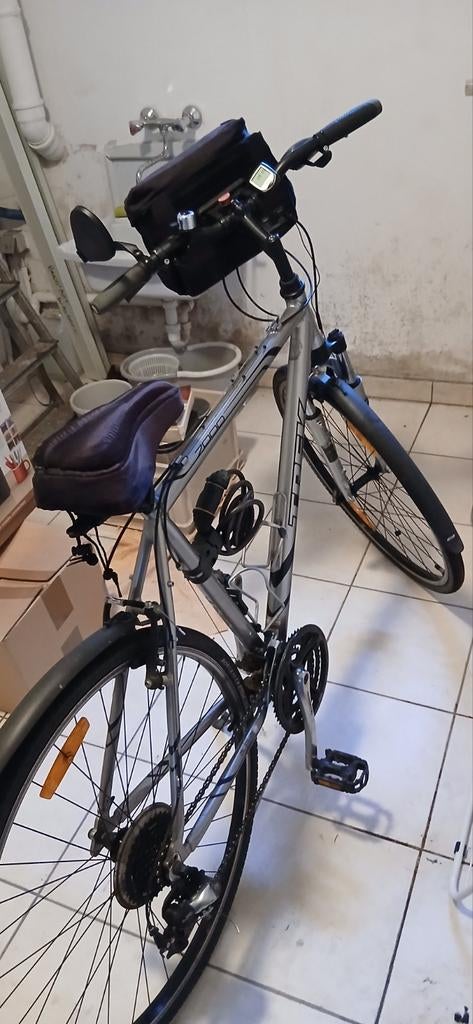 Velo homme trek 2000, Enlèvement