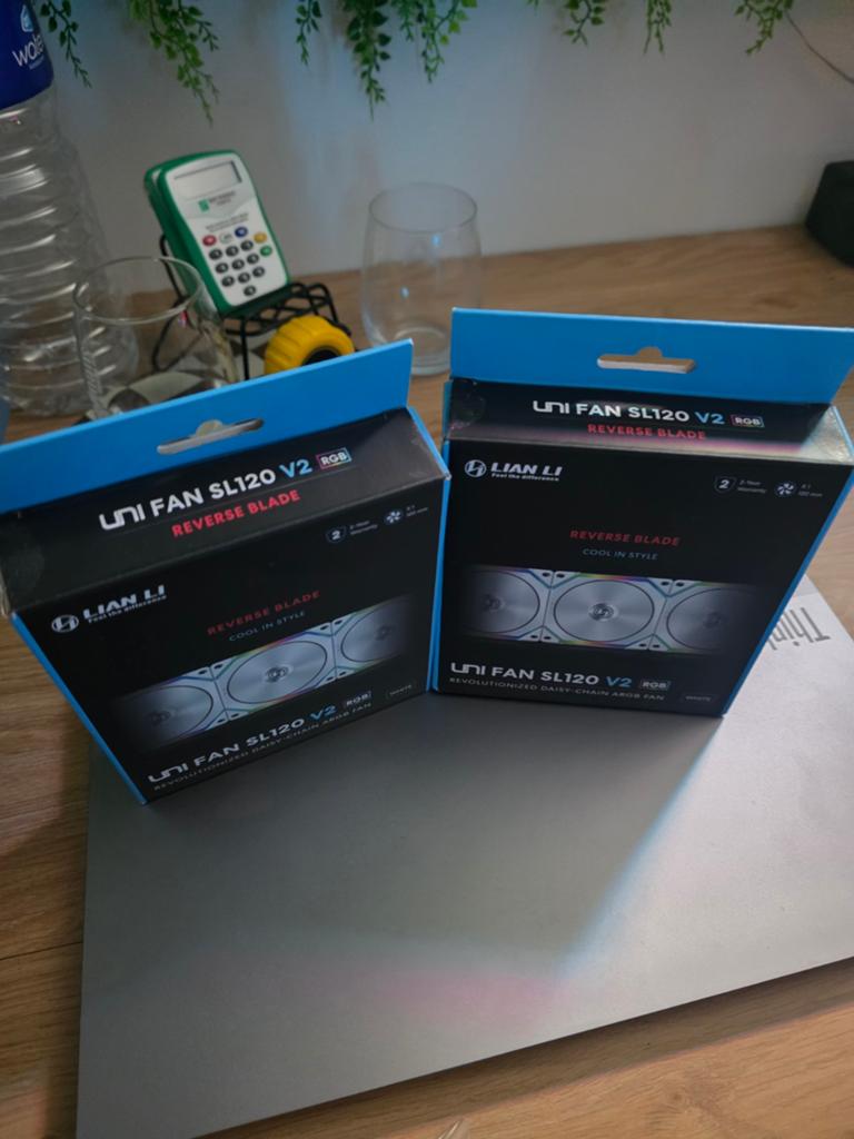 Lian Li uni fan sla120 V2, Computers en Software, Computerkoelers, Ophalen