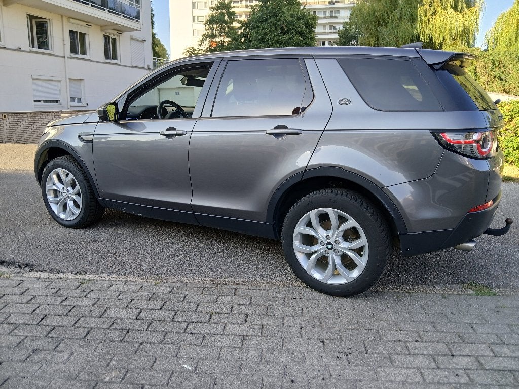 Landrover Discovery Sport bj.2018 Automaat, 1998 cc, https://public.car-pass.be/vhr/f0ce84bd-5ee7-458a-a37c-440d3cb76ee1, 127 g/km