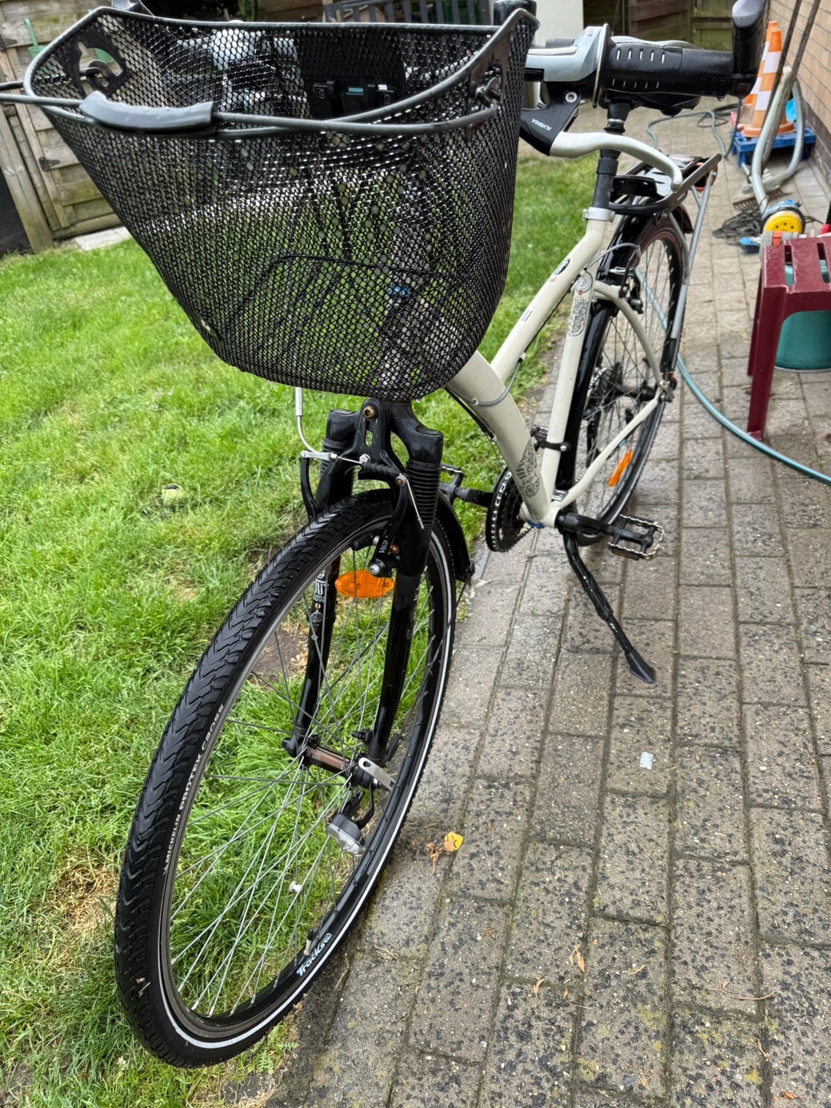 Damesfiets met mandje, Gebruikt, Vering, Meer dan 20 versnellingen, Ophalen