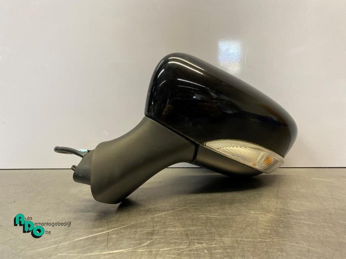 Buitenspiegel links van een Renault Clio (Clio 4 12-), Gebruikt, -, Renault, -
