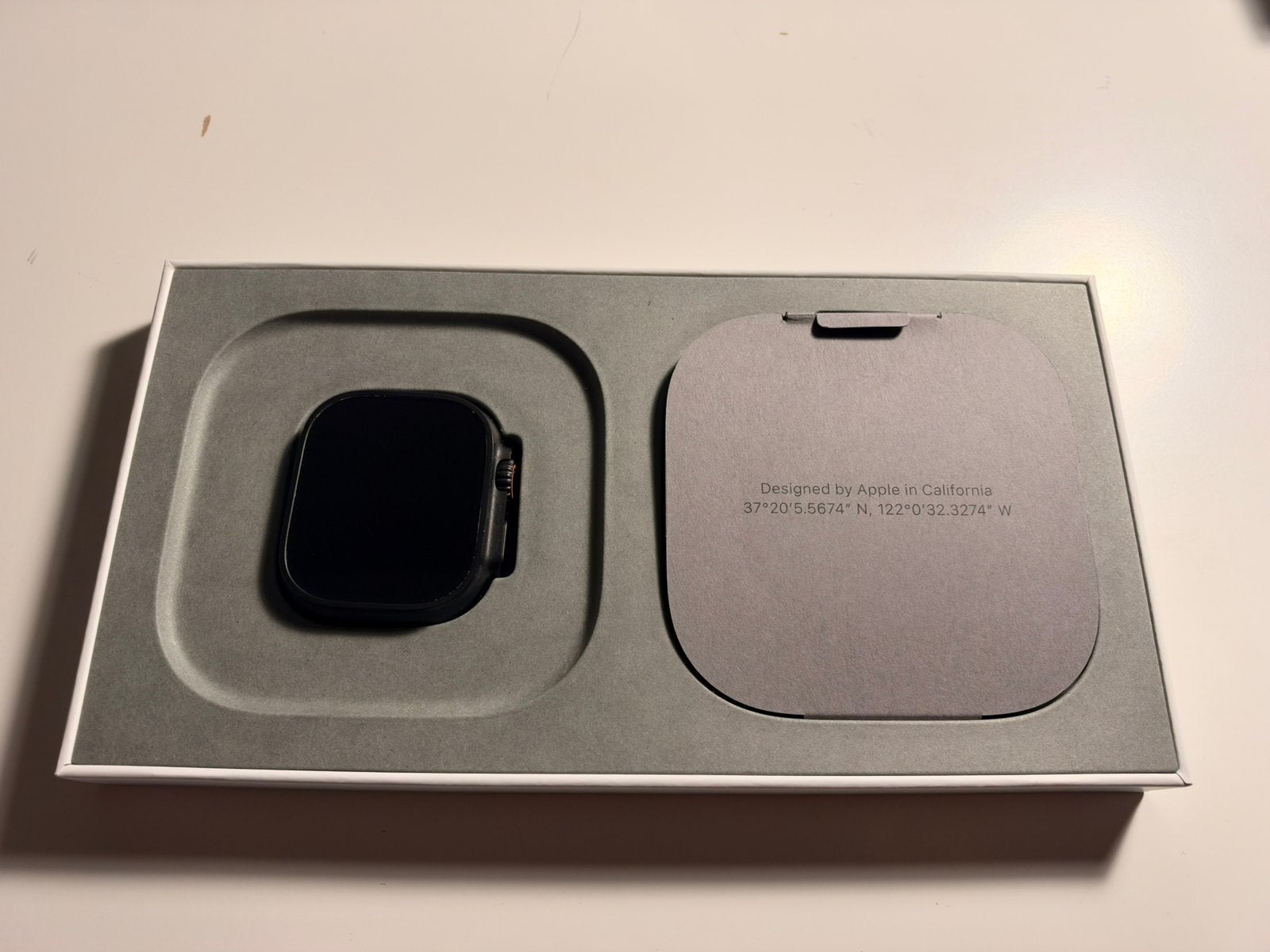 Apple Watch Ultra 3, 49 mm Titanium zwart, Neuf, Étanche, IOS, Enlèvement