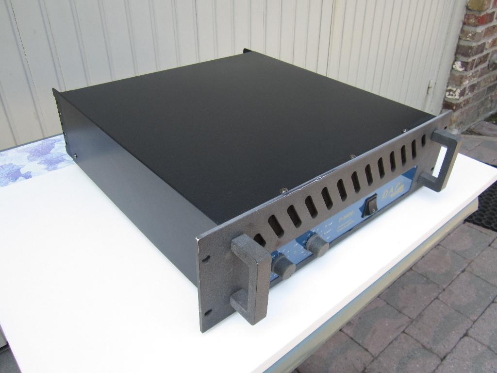DAP    Versterker    P  -  1400, Autres marques, Enlèvement, 120 watts ou plus, Stéréo