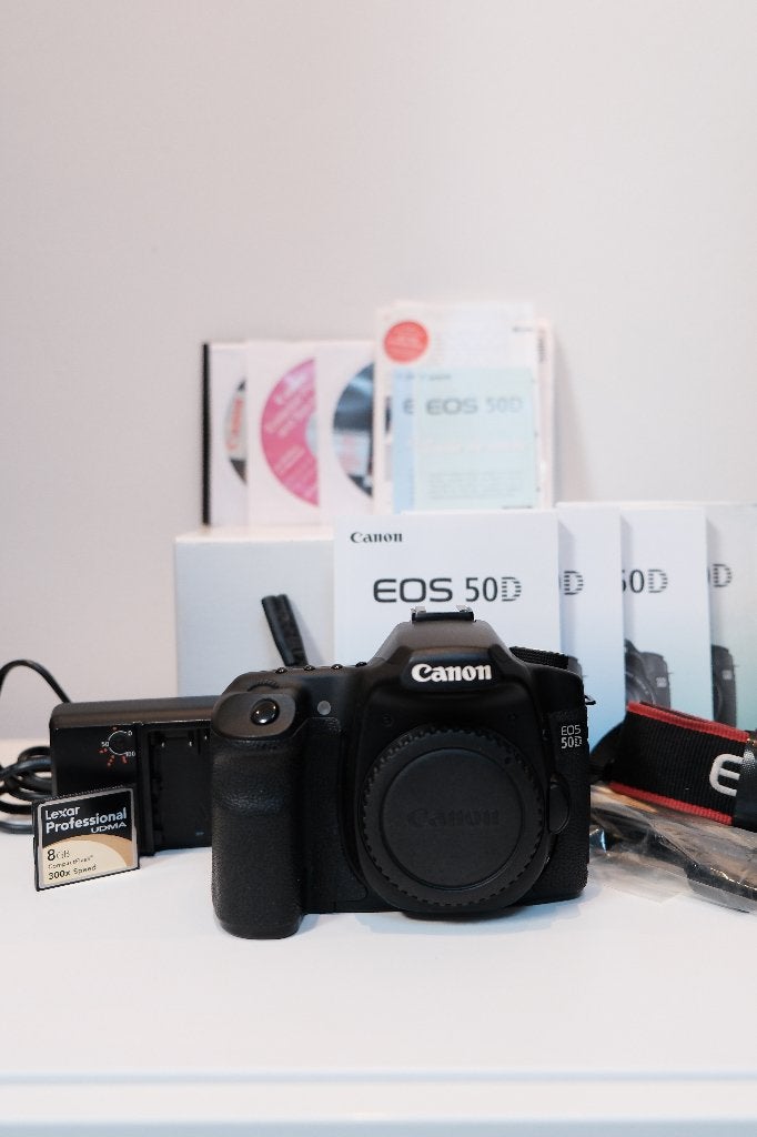 Canon EOS 50D Body met alle accessoires, Ingebouwde flitser, Gebruikt, Spiegelreflex, Canon