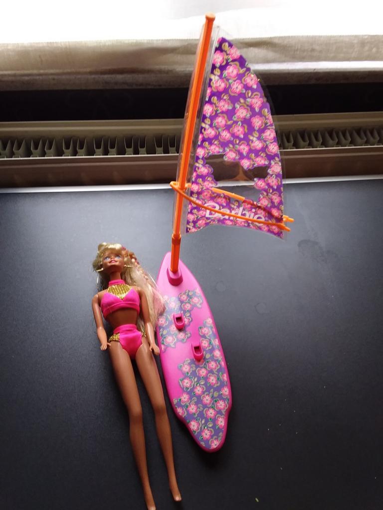 Barbie Winssurf, Enfants & Bébés, Jouets | Poupées, Enlèvement ou Envoi, Barbie