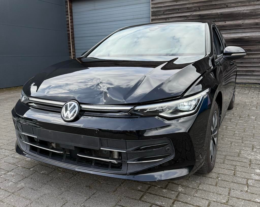 Vw Golf 8.5 1.5 eTSI 110Kw 6/2025 Automaat, Auto's, Volkswagen, Particulier, Golf, ABS, Achteruitrijcamera, Adaptieve lichten