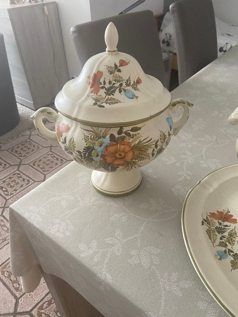 Prachtig tafel of kast decoratie, Ophalen, Zo goed als nieuw, Beige