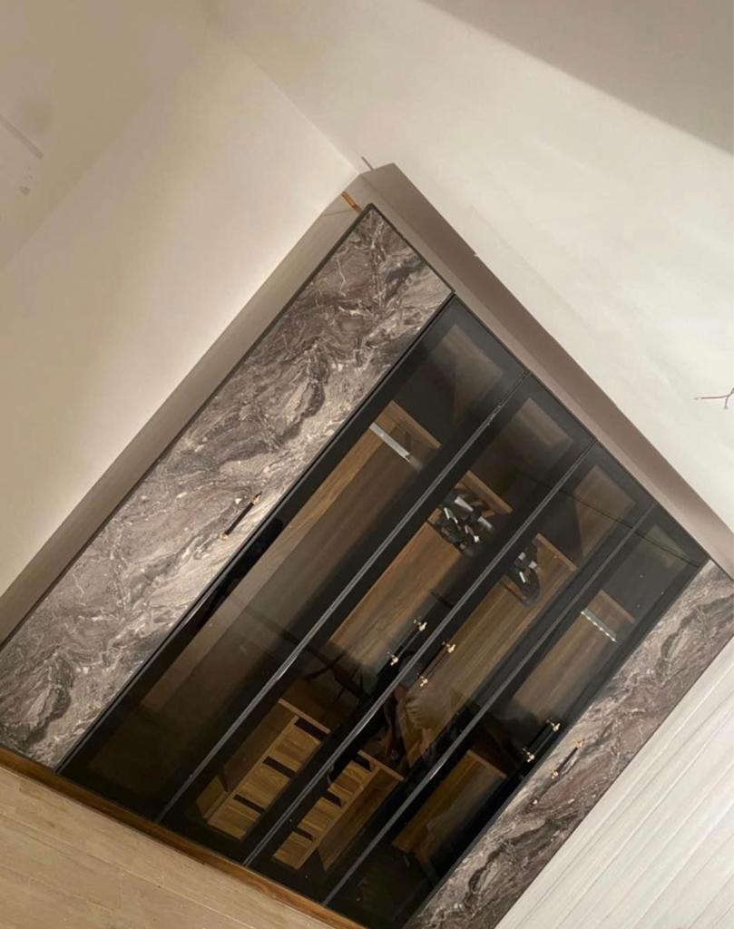 Armoire à vêtements, Enlèvement, Comme neuf