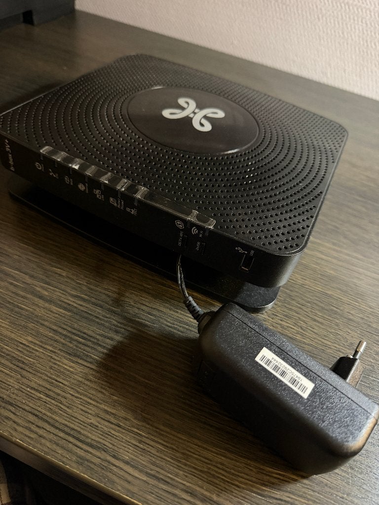 Box Internet Proximus - excellent état, Enlèvement ou Envoi