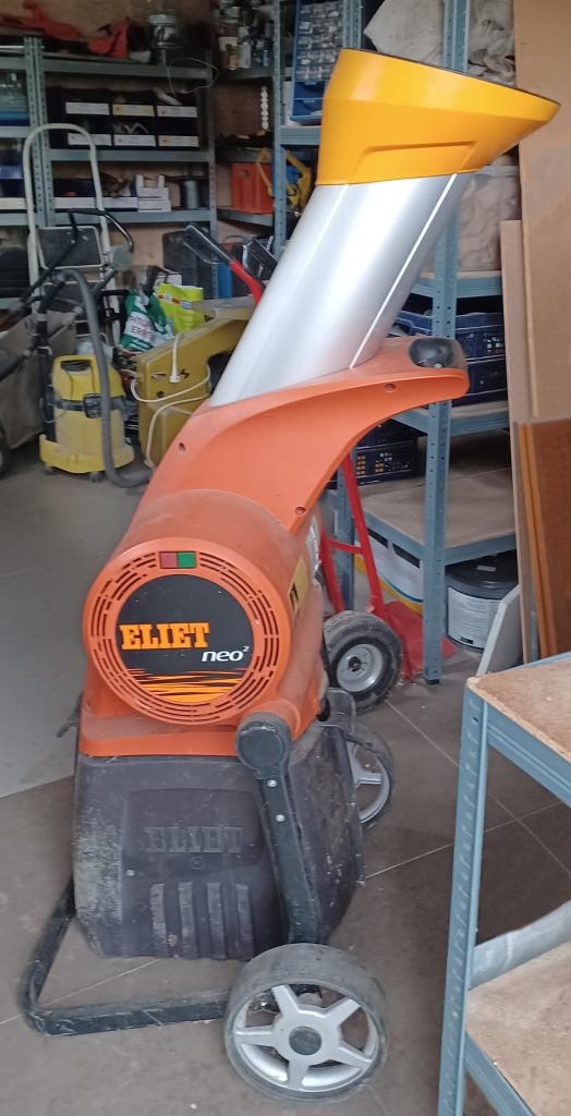 Hakselaar Eliet Neo² elektrisch, Tuin en Terras, Ophalen, Gebruikt, Met opvangbak, Eliet / Honda