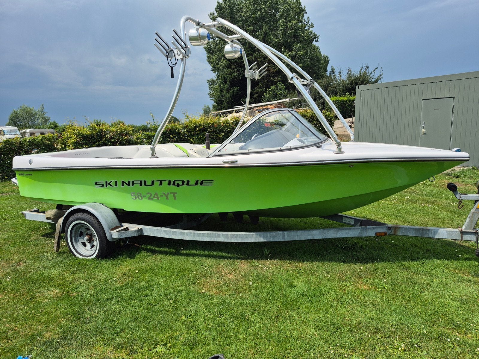 correct craft skinautique 196, Sports nautiques & Bateaux, Speedboat, 330 ch, 200 ch ou plus, 6 m, Enlèvement