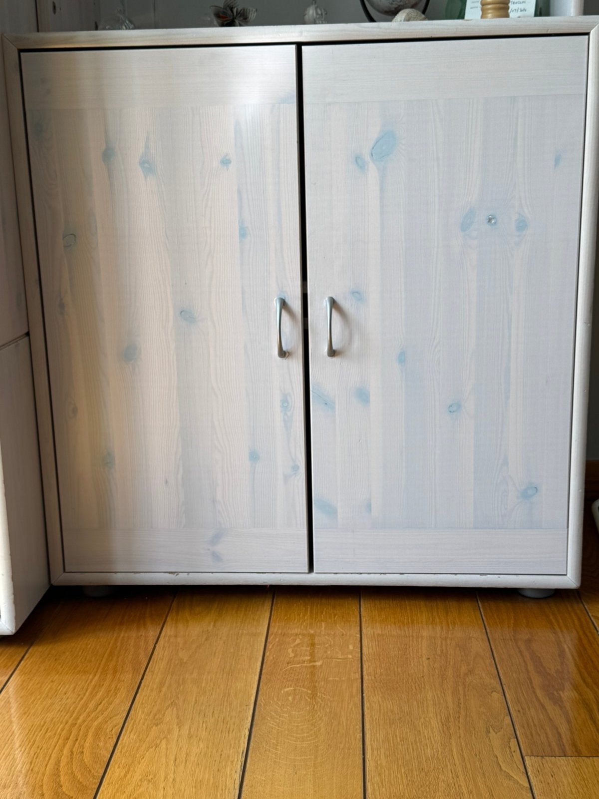 Armoire avec une étagère, Enlèvement, Comme neuf, Pin
