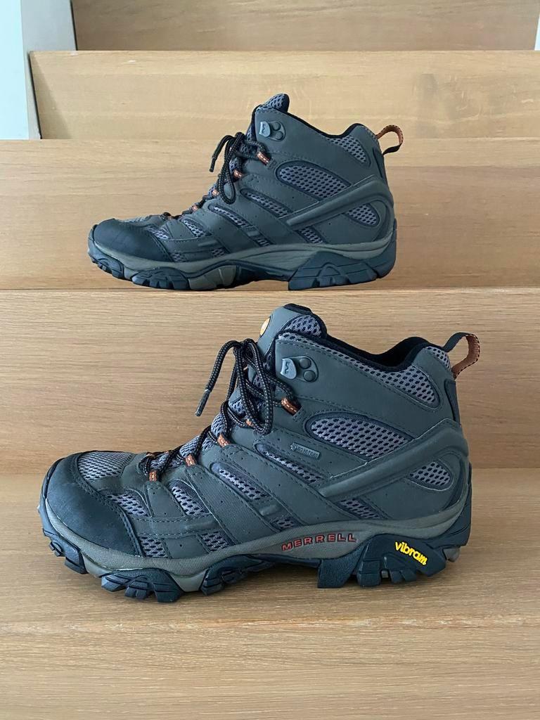 Wandelschoenen heren - Merrell Moab 2 Mid GTX, Sport en Fitness, Bergsport en Wandelen, Zo goed als nieuw, Ophalen