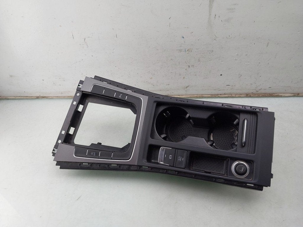 CONSOLE CENTRALE Volkswagen Golf VII (AUA) (01-2012/03-2021), Autos : Pièces & Accessoires, Volkswagen, Volkswagen AG, Utilisé