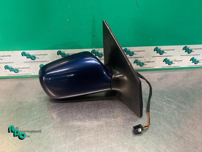 Rétroviseur extérieur droit d'un Toyota Yaris (Yaris 1 02-, -, 3 mois de garantie, Toyota, Utilisé