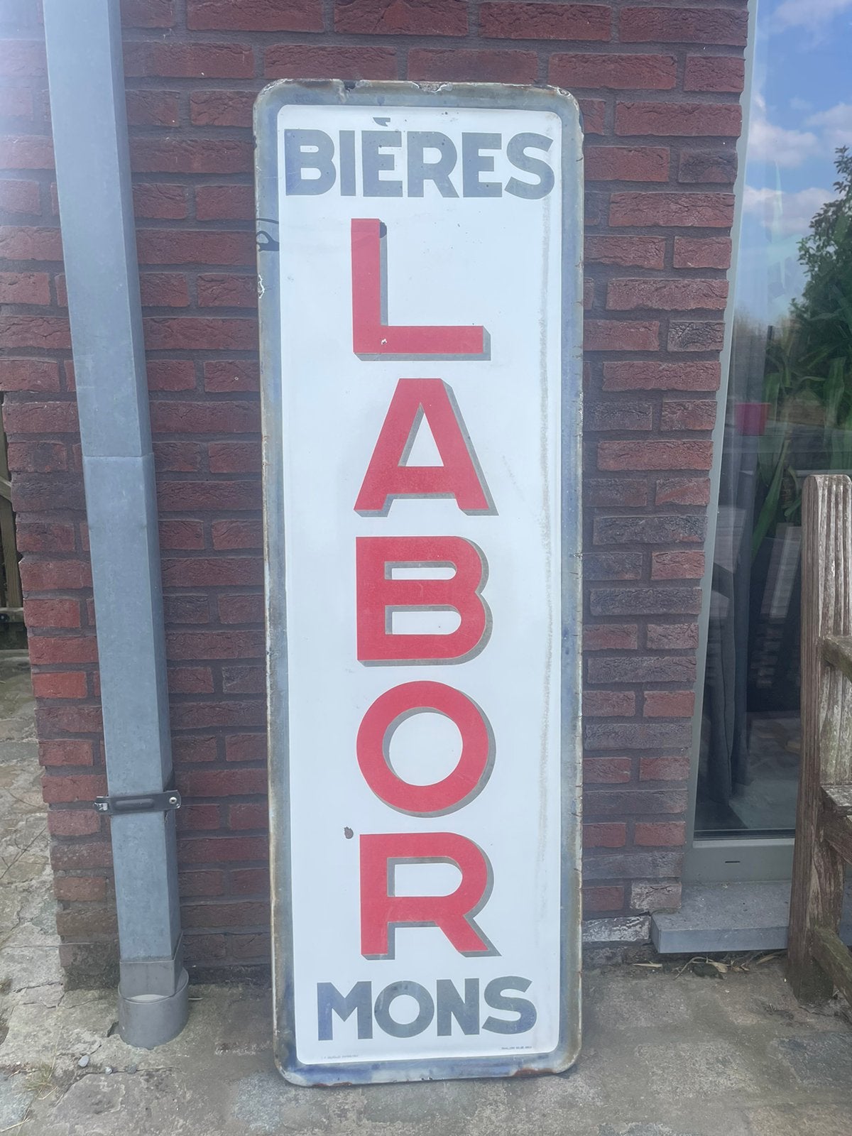 Plaque émaillée Labor Mons 1953, Collections, Enlèvement