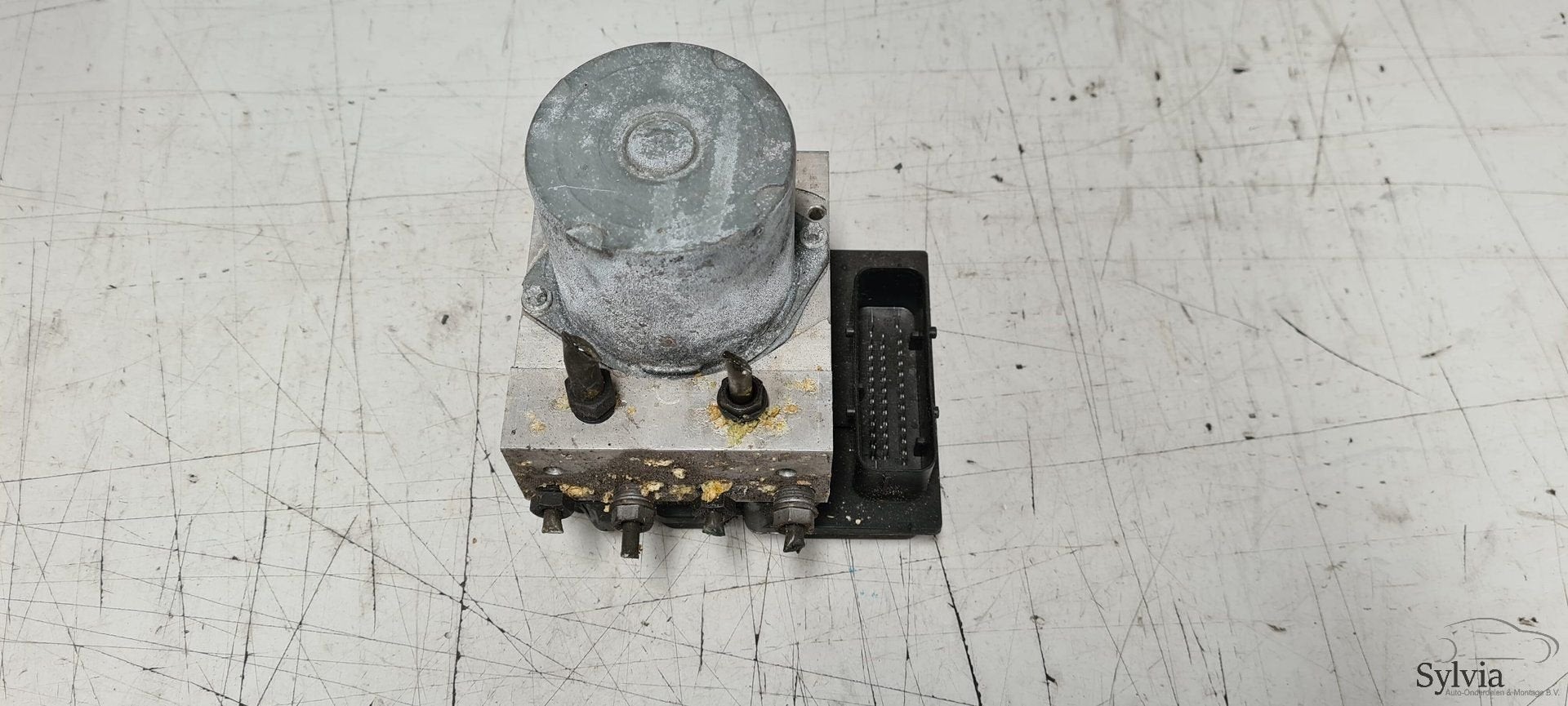 ABS Pomp BMW 5 / 6 serie E60 E61 E63 E64 6767239 / 6767241, -, Utilisé, -, -